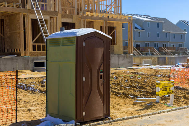 Best Portable restroom trailer rental  in Ormond By The Sea, FL