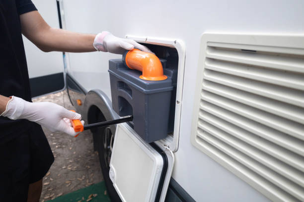Portable Toilet Options We Offer in Ormond By The Sea, FL